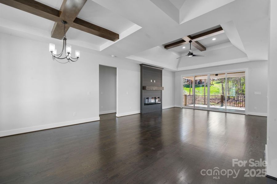 Spacious, unfurnished interior of a new home in , Hickory (Image 25).