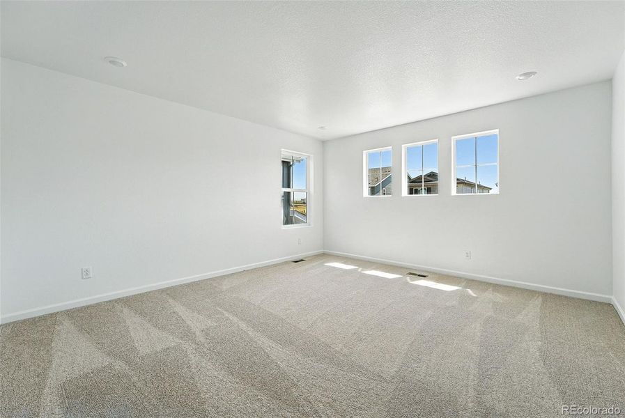 3324 N Catawba ~ Ready Now