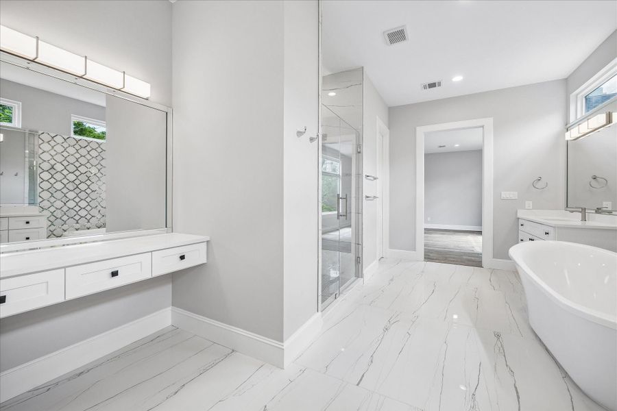 Furnished interior view inside a new home in , Houston (Image 7).