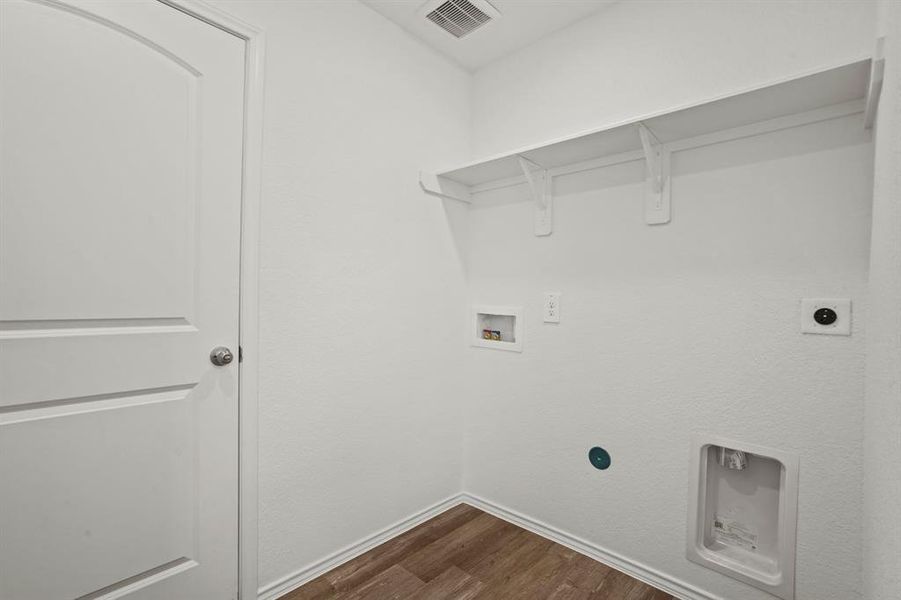 Great Laundry Room!