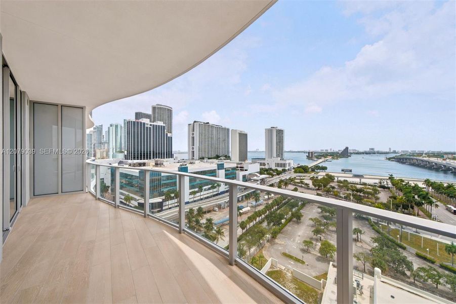 Condo located in Miami, FL showcasing its design and architecture (Image 30). Condo located in Miami, FL showcasing its design and architecture (Image 30).