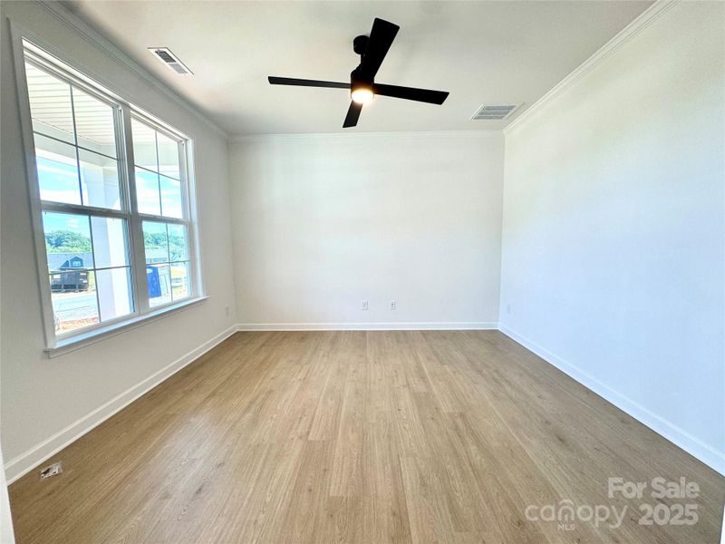 Spacious, unfurnished interior of a new home in Red Hill, Concord (Image 29).