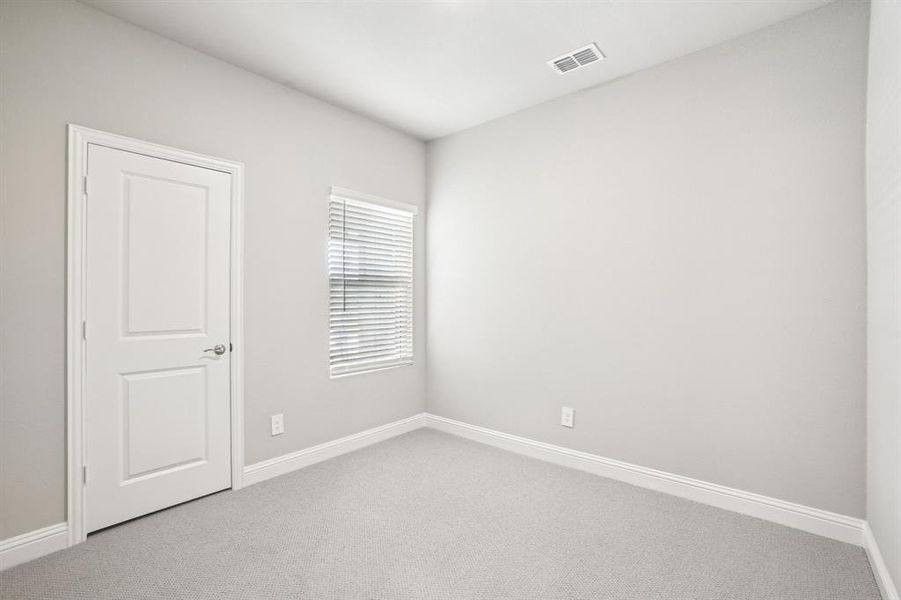 Photo is not of the actual home, but is an inspirational photo of builder’s model home and may depict options, furnishings, and/or decorator features that are not included. Photo is not of the actual home, but is an inspirational photo of builder’s model home and may depict options, furnishings, and/or decorator features that are not included.