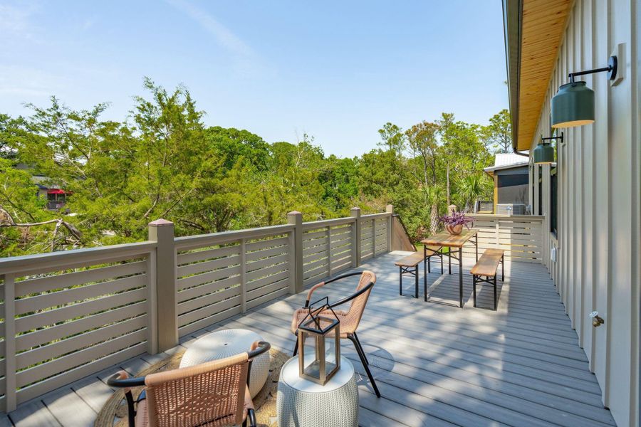 Exterior details and patio area of a home in , Folly Beach (Image 3).