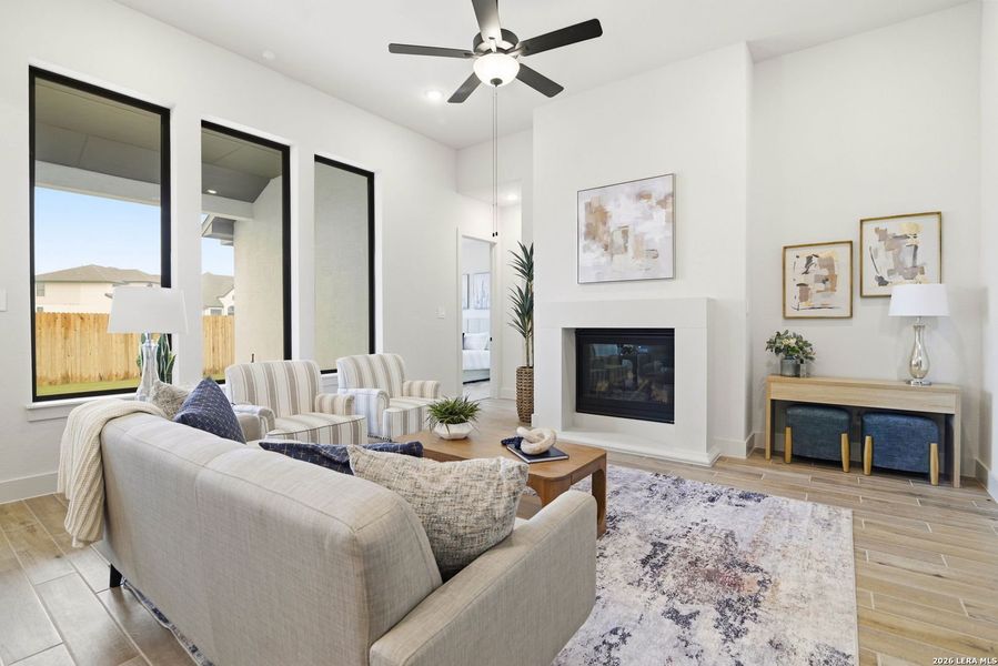 Furnished interior view inside a new home in Haby Hill 50s, San Antonio (Image 22).