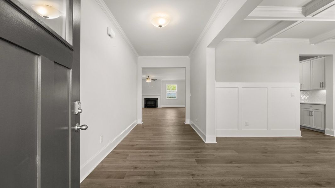 Representative unfurnished interior of a home built from the BELLVIEW by D.R. Horton in Hamptons at Riverwood East, Dallas (Image 15).