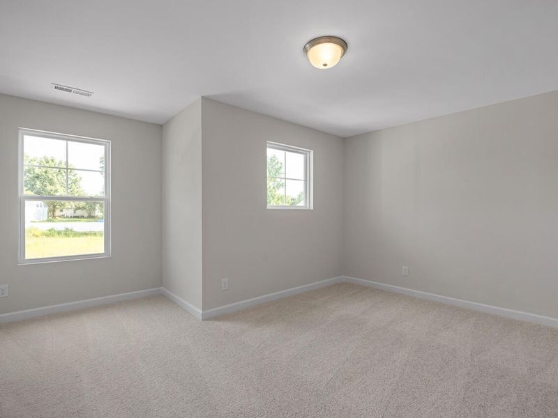 Spacious, unfurnished interior of a new home in Gregory Village, Lillington (Image 18).