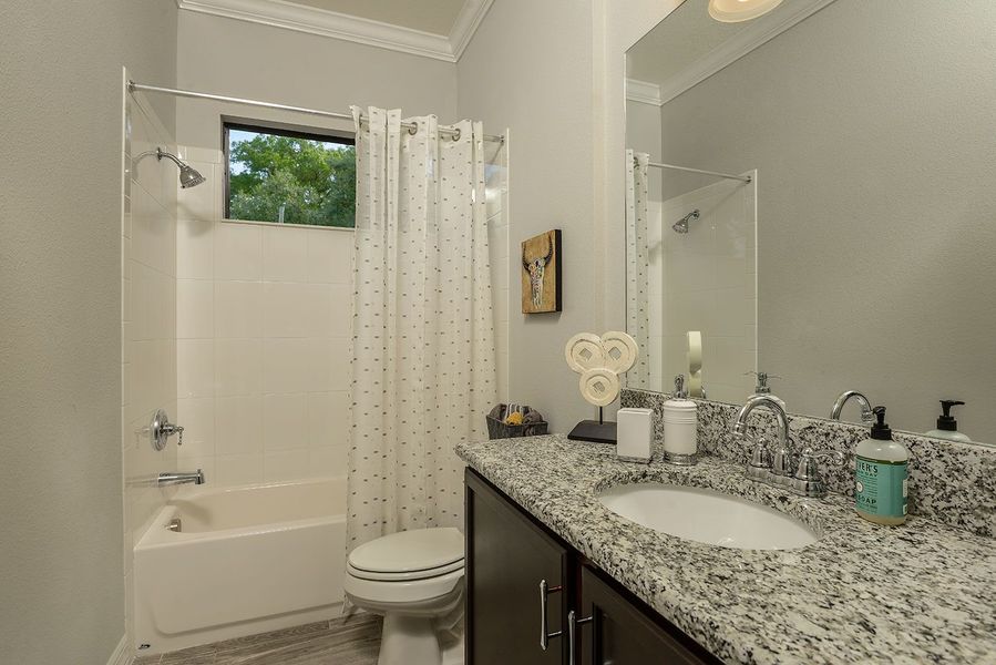 2D floor plan layout for the Carrington I by Mobley Homes in Sunset Estates, Lutz, FL (Image 21).