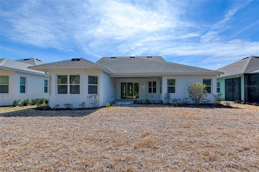 Exterior details and patio area of a home in , Daytona Beach (Image 33).