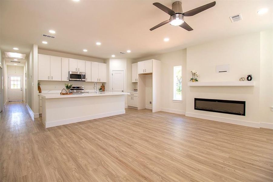 Spacious, unfurnished interior of a new home in , Grand Saline (Image 16). Spacious, unfurnished interior of a new home in , Grand Saline (Image 16).