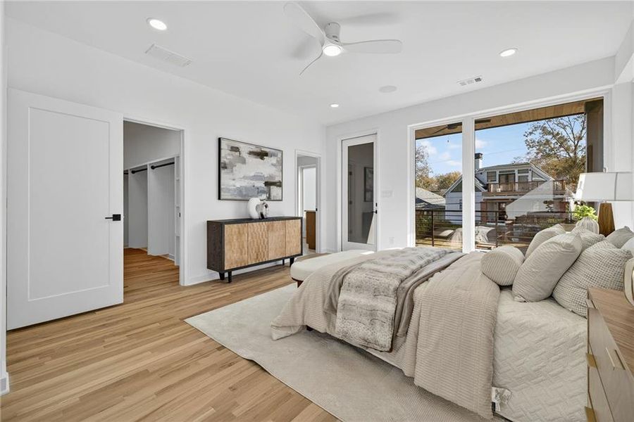 Furnished interior view inside a new home in , Atlanta (Image 41).