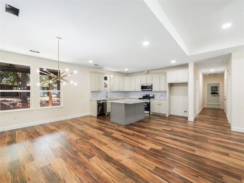 Spacious, unfurnished interior of a new home in , Denton (Image 11).