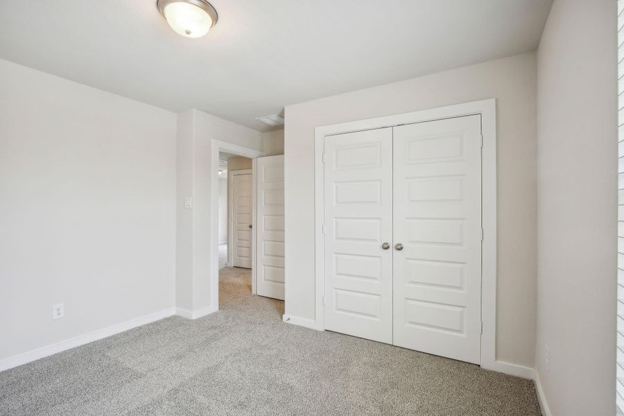 Photo is not of the actual home but is an inspirational photo of builder’s model home and may depict options, furnishings, and/or decorator features that are not included.