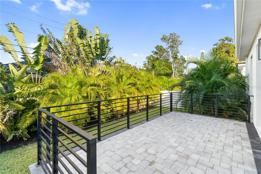Exterior details and patio area of a home in , Sarasota (Image 4).