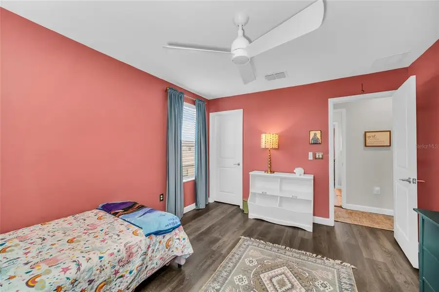 Furnished interior view inside a new home in , Lakewood Ranch (Image 11).