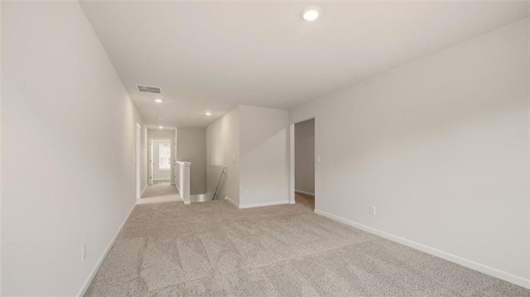 Spacious, unfurnished interior of a new home in Bridle Creek, Locust Grove (Image 16). Spacious, unfurnished interior of a new home in Bridle Creek, Locust Grove (Image 16).