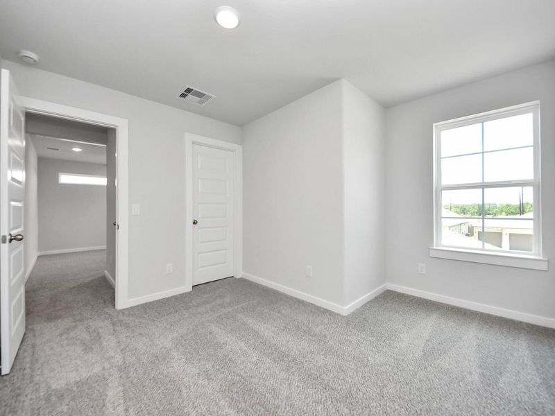 Spacious, unfurnished interior of a new home in Windmill Estates, Magnolia (Image 46).