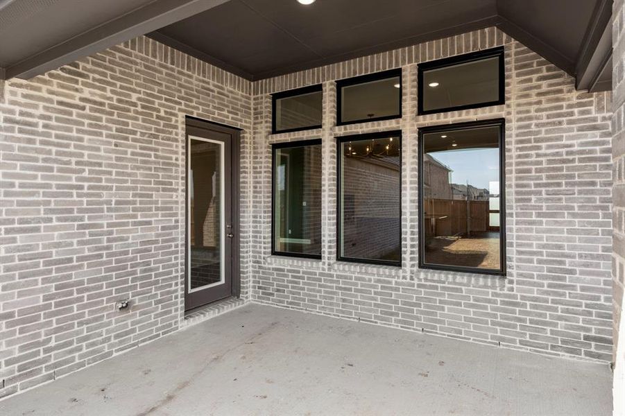 27. 9712 Talia - Patio