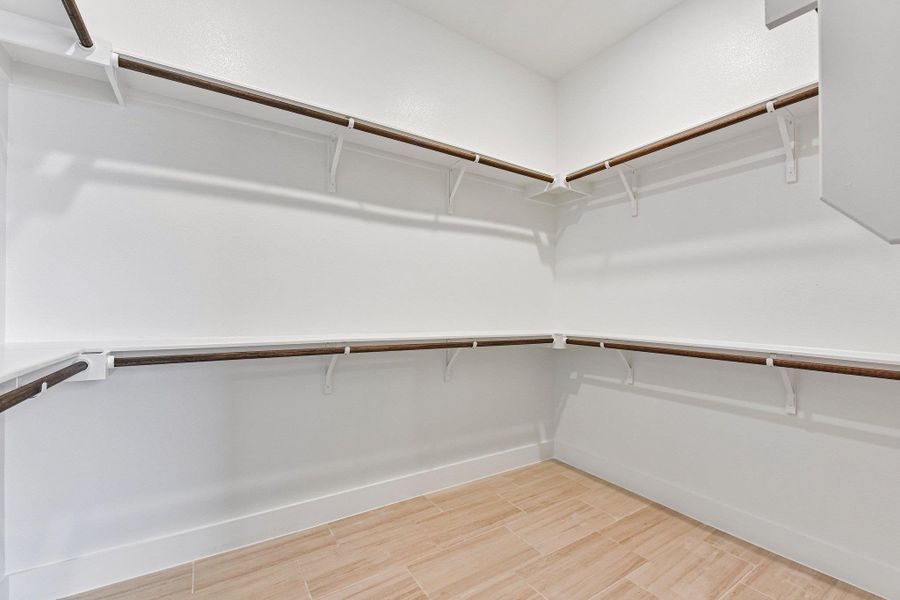 Spacious, unfurnished interior of a new home in 6 Creeks, Kyle (Image 16). Spacious, unfurnished interior of a new home in 6 Creeks, Kyle (Image 16).