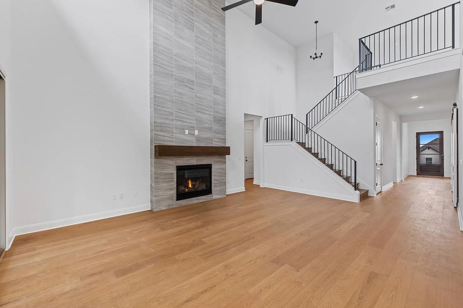 Deerfield II G family room