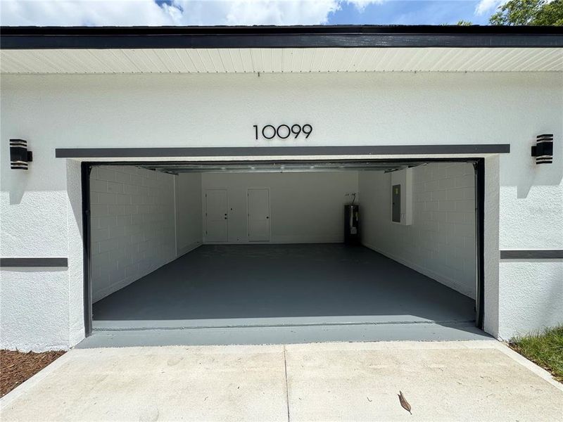 Exterior details and patio area of a home in , Citrus Springs (Image 3). Exterior details and patio area of a home in , Citrus Springs (Image 3).