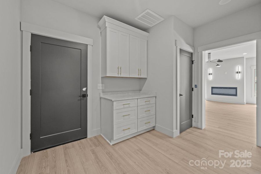 Image 42 of a home in .