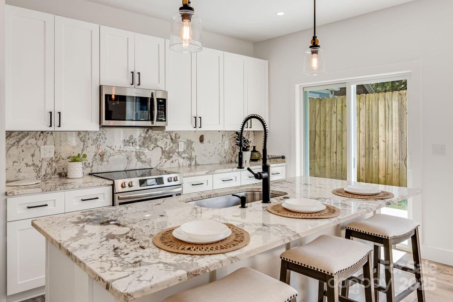 Beautiful and entertaining setup