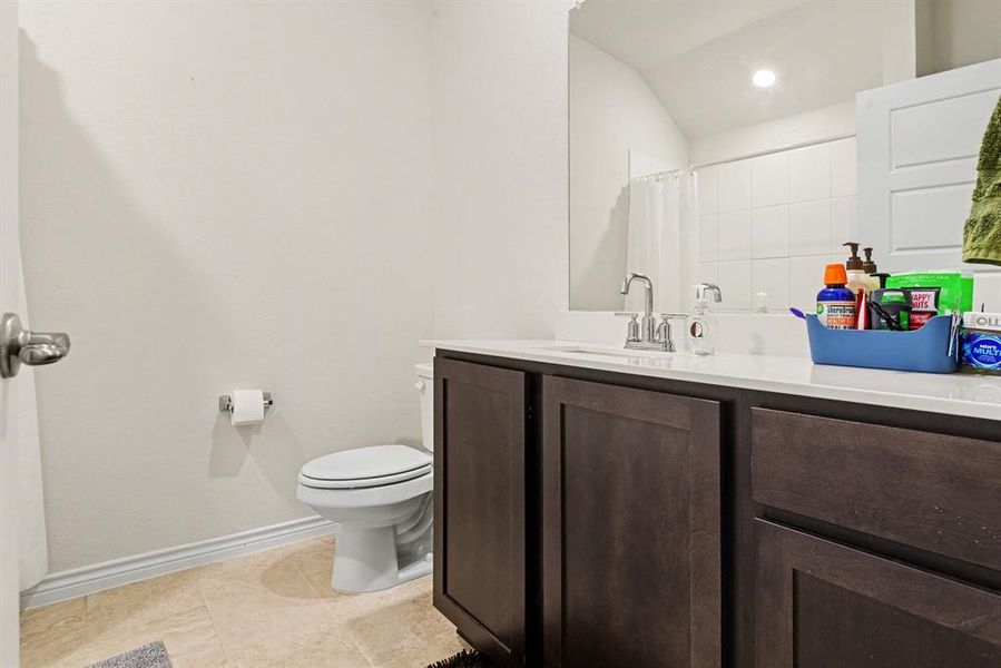 Furnished interior view inside a new home in , Anna (Image 18).