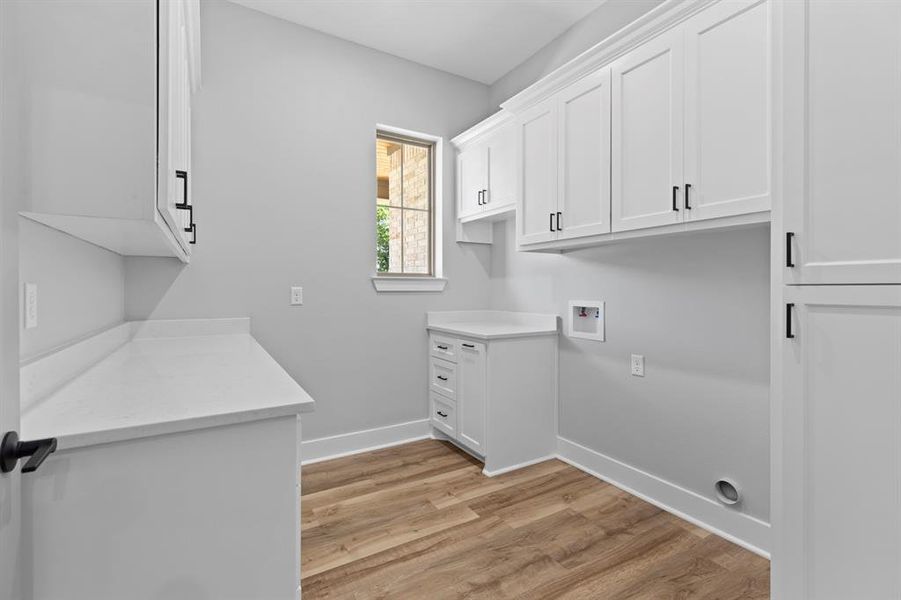 Furnished interior view inside a new home in , Tyler (Image 4).