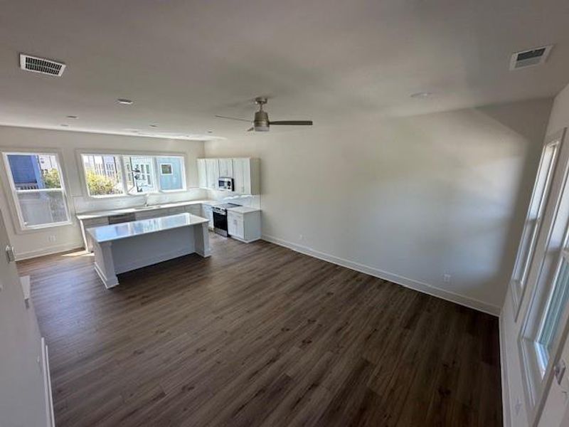 Spacious, unfurnished interior of a new home in , Atlanta (Image 7). Spacious, unfurnished interior of a new home in , Atlanta (Image 7).