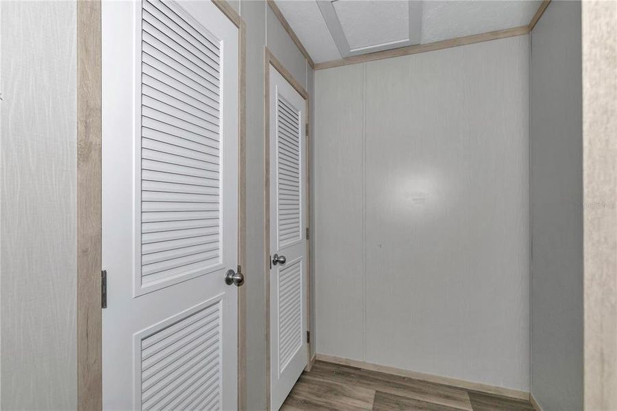 Spacious, unfurnished interior of a new home in , Williston (Image 37).