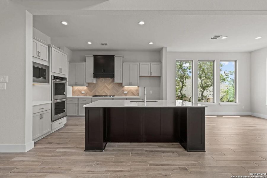 Furnished interior view inside a new home in Esperanza - 70', Boerne (Image 5).