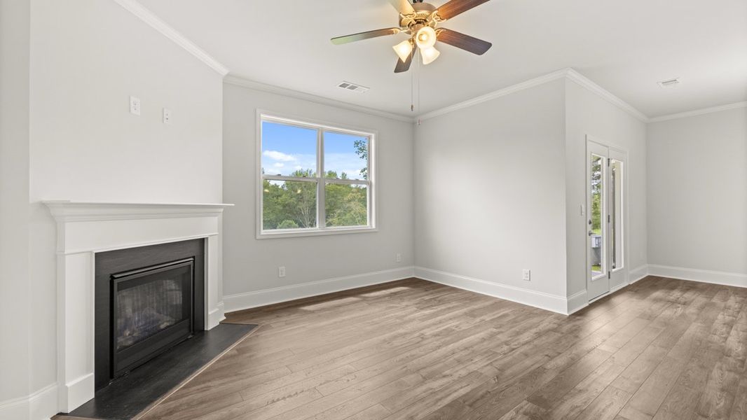 Representative unfurnished interior of a home built from the Caliborne by D.R. Horton in Hamptons at Riverwood North, Dallas (Image 17).