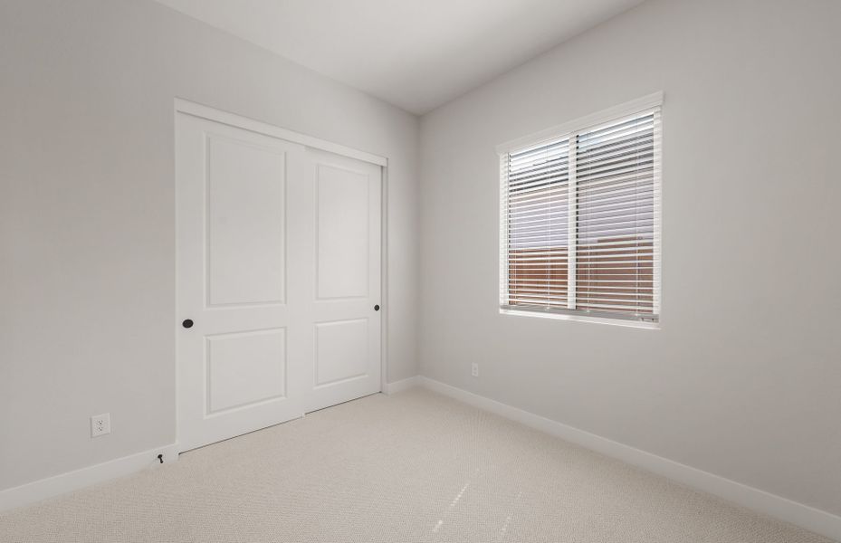 Spacious, unfurnished interior of a new home in Upper Canyon, Phoenix (Image 25).