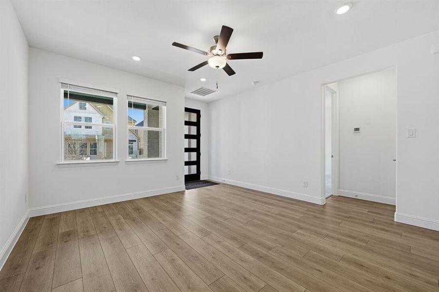 1121 Beautyberry Lane ~ Ready Now 1121 Beautyberry Lane ~ Ready Now