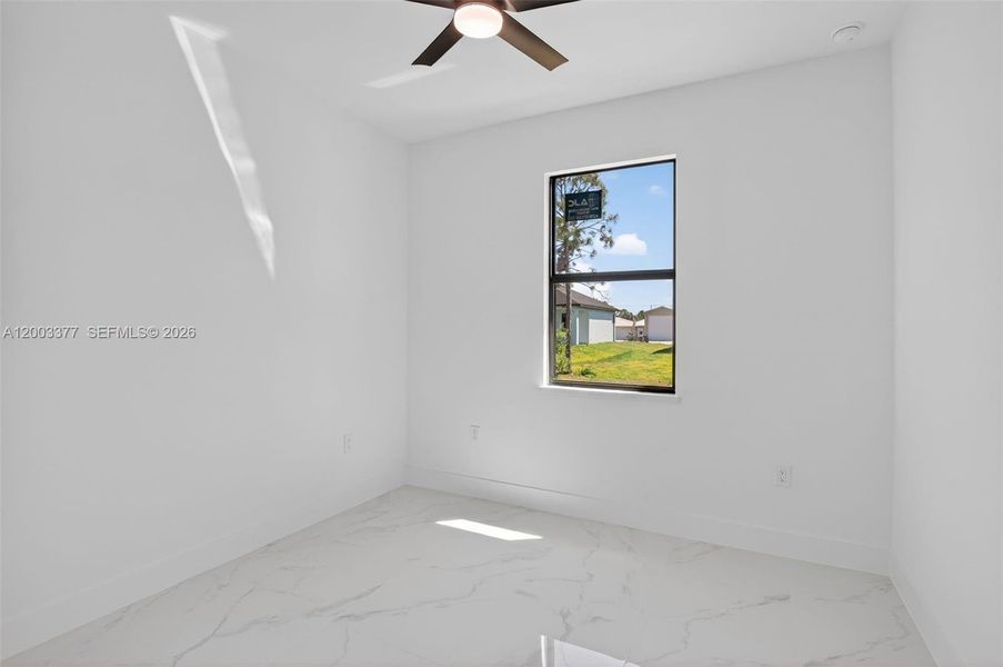 Spacious, unfurnished interior of a new home in , Lehigh Acres (Image 33).