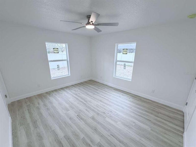 Spacious, unfurnished interior of a new home in , Palm Coast (Image 19).