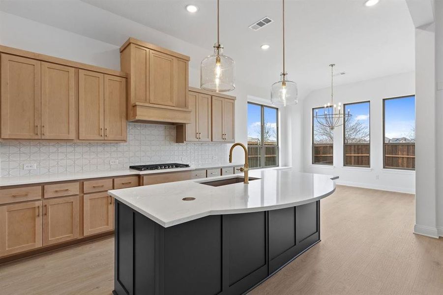 DAL_South Pointe_Gorman_2611 Brazos Dr (9)