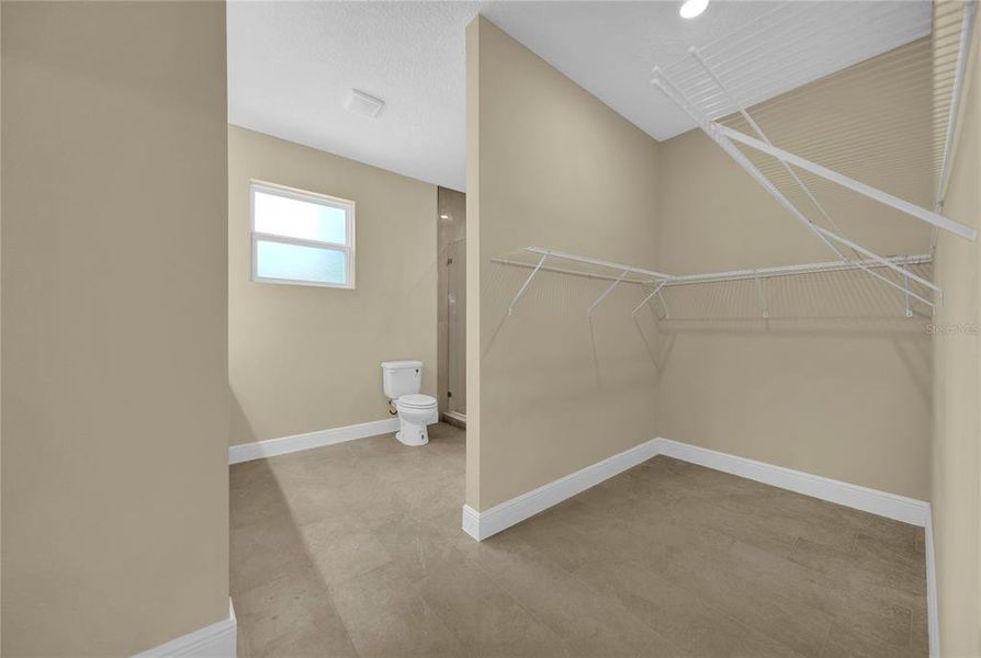 Image 33 of a home in .