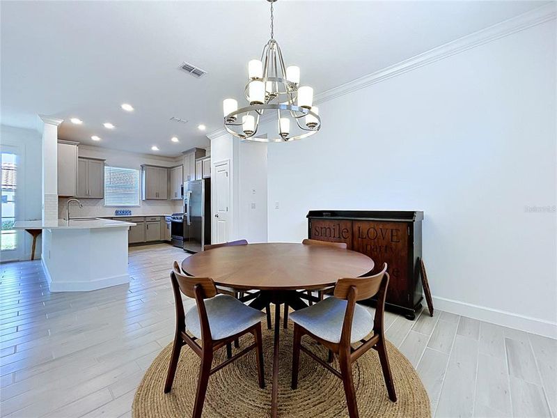 Furnished interior view inside a new home in , Wesley Chapel (Image 11).