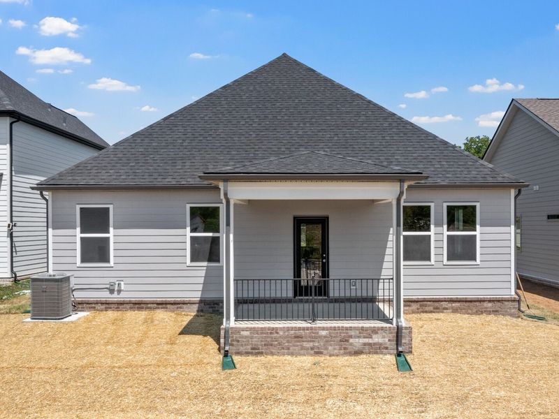 Exterior details and patio area of a home in Woods Crossing, Gallatin (Image 27).