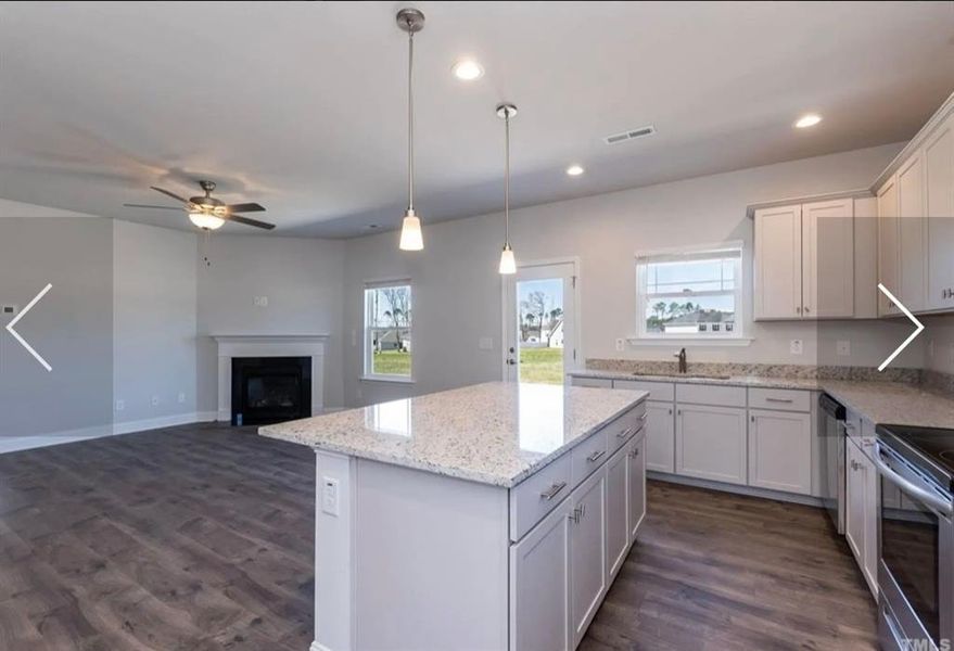 Furnished interior view inside a new home in Thunder Ridge, Dawsonville (Image 9).