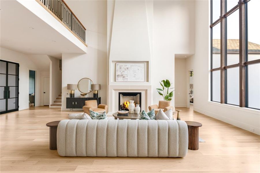 Furnished interior view inside a new home in , Dallas (Image 14).