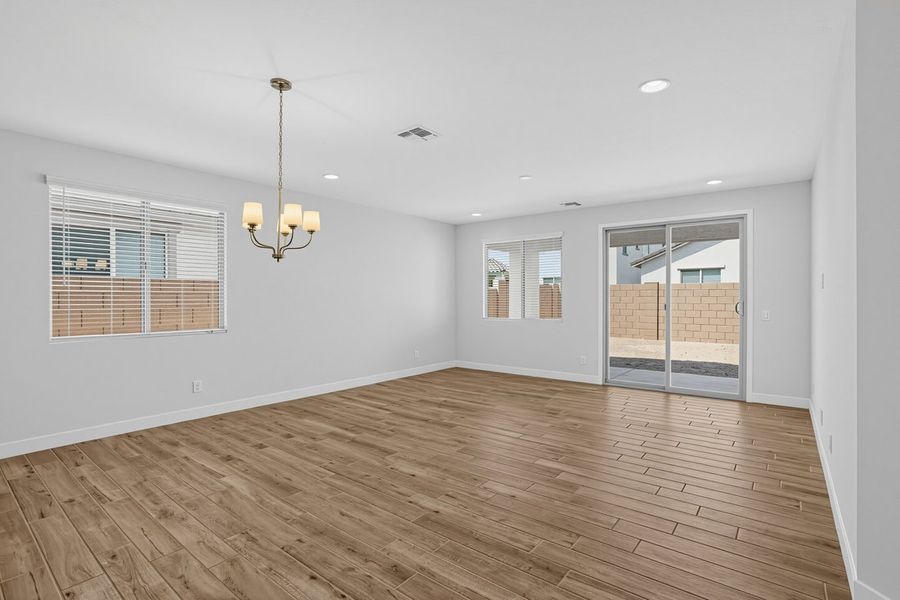 Spacious, unfurnished interior of a new home in Rancho Mercado, Surprise (Image 13).