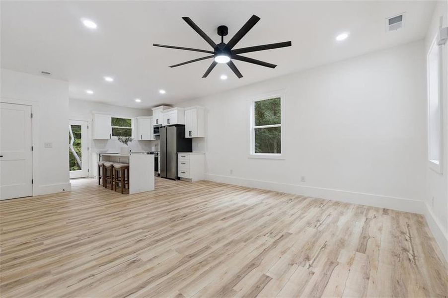 Image 29 of a home in .