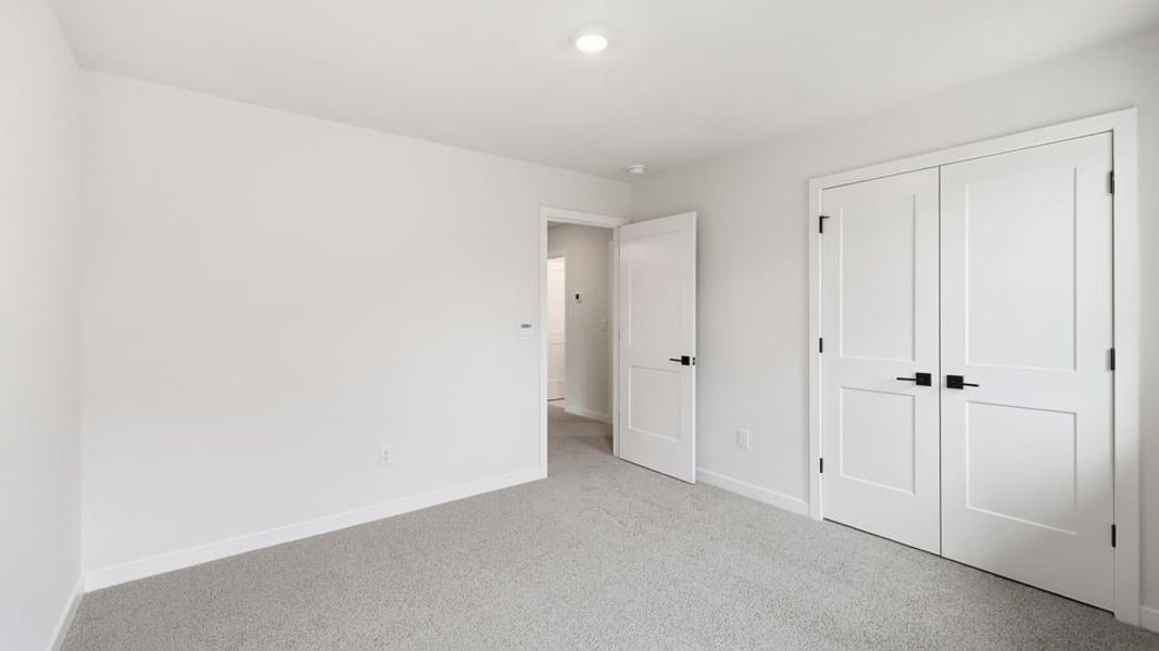 Spacious, unfurnished interior of a new home in Seven Oaks, Greenwood (Image 34).