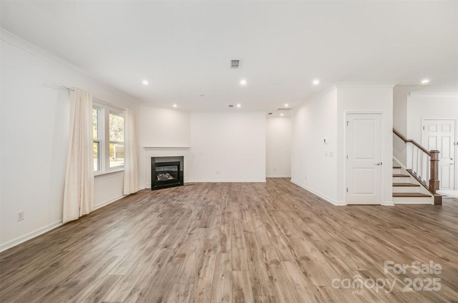 Spacious, unfurnished interior of a new home in Parkside Crossing, Charlotte (Image 26).