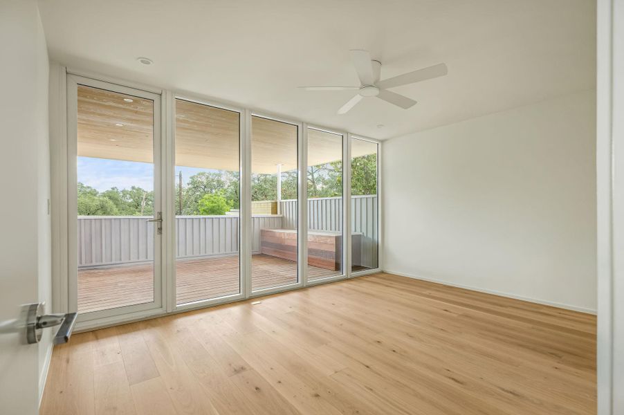 Spacious, unfurnished interior of a new home in , Austin (Image 22).