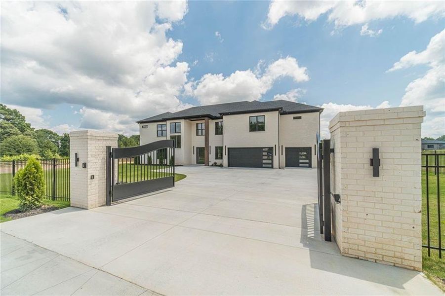 Image 48 of a home in .