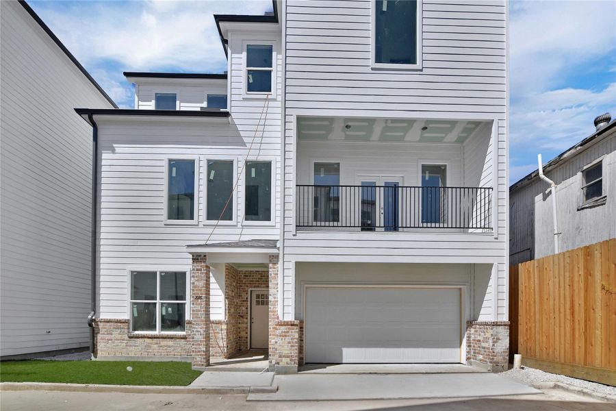 Exterior details and patio area of a home in , Houston (Image 2). Exterior details and patio area of a home in , Houston (Image 2).